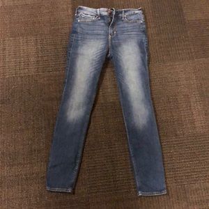 Women’s Hollister jeans
